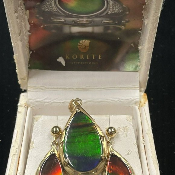 Korite 14K Yellow Gold Ammolite Gemstone Teardrop Pendant Earring Set (R644)